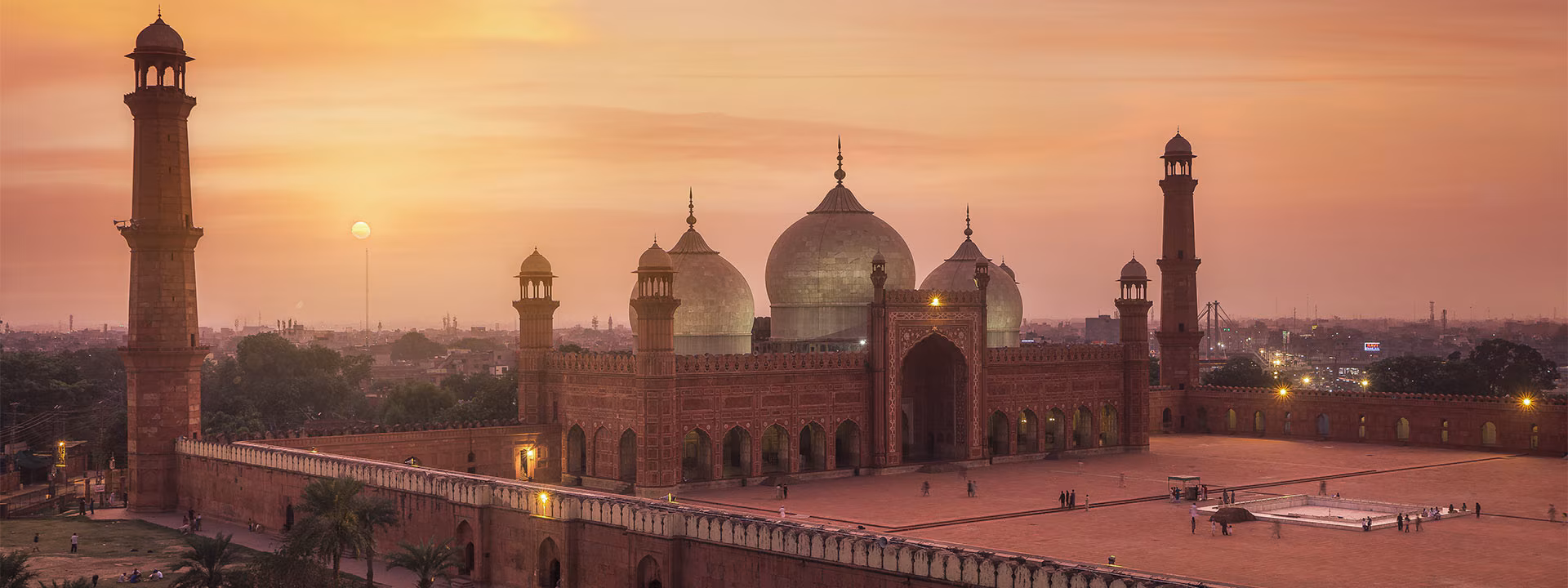 Badshahi Mosque