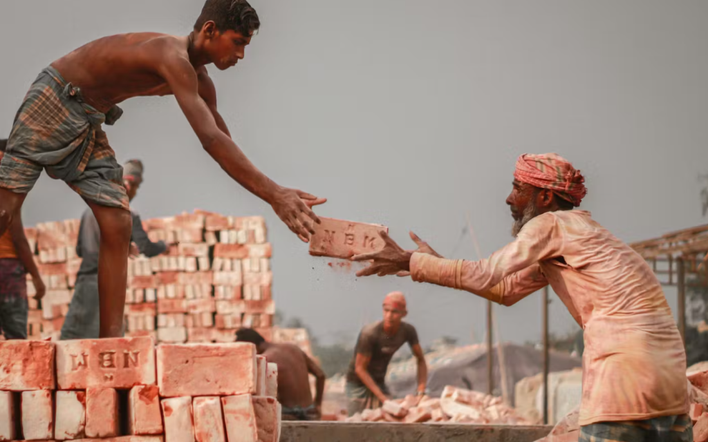 brick klin workers 2